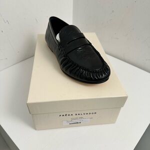 Freda Salvador Sydney Loafer Black